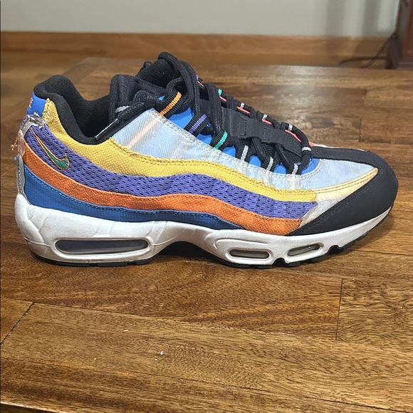 Men's Nike Air Max 95 'Black History Month size 10